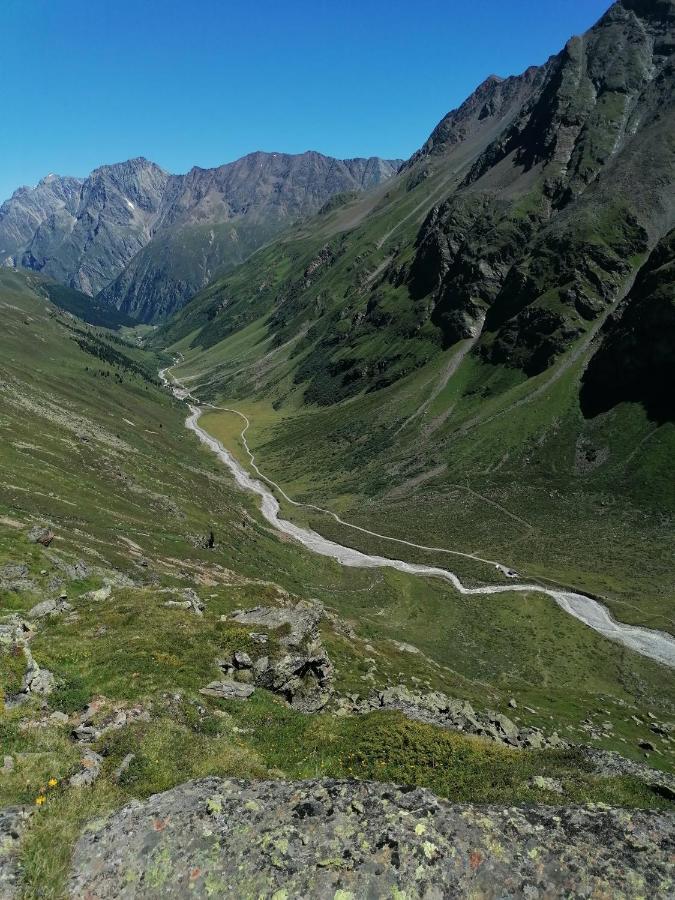 Hanslers Hof Arzl im Pitztal Exterior foto